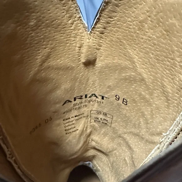 Ariat Tan Leather Embroidered Western Heeled Boots - Picture 4 of 7